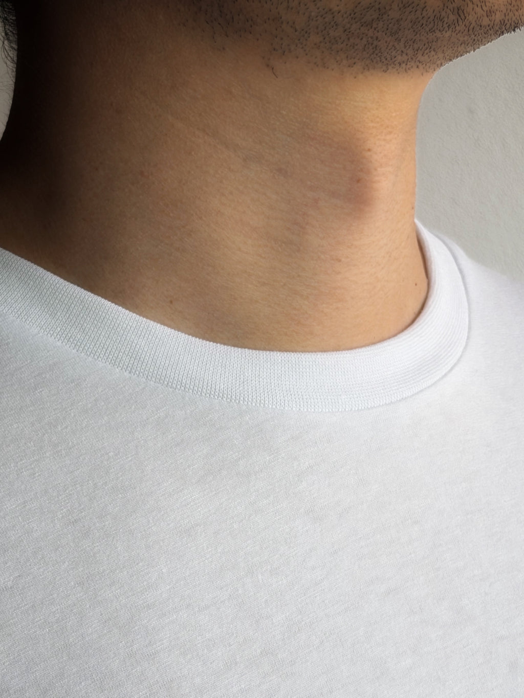 PLAYERA ORIGINALS BFREZKO "BLANCO"