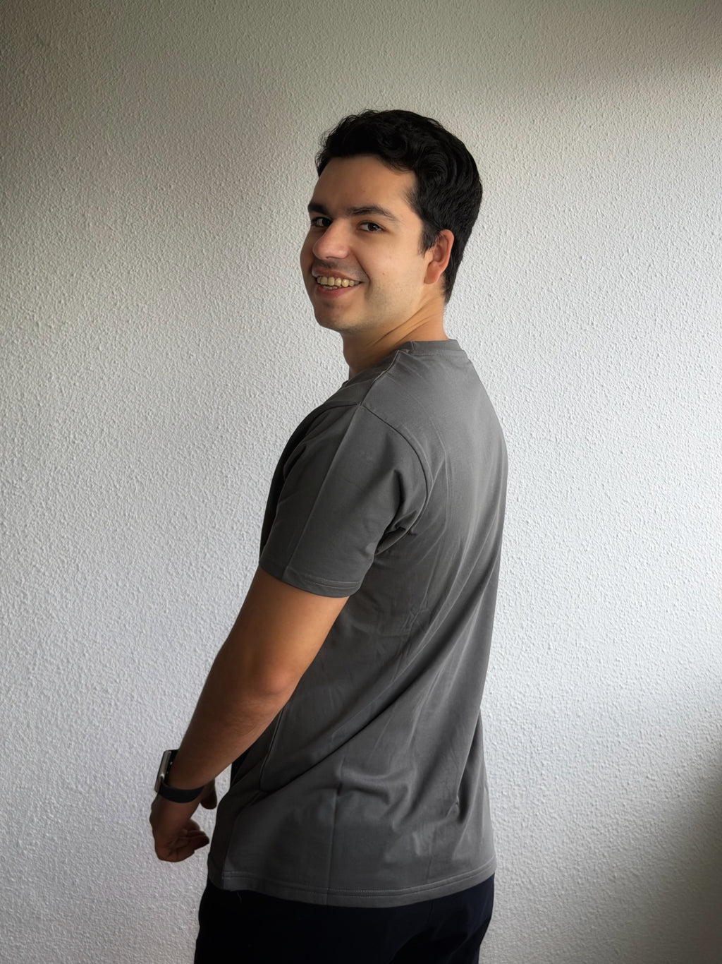 PLAYERA ORIGINALS BFREZKO "GREY"