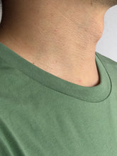 Cargar imagen en el visor de la galería, PLAYERA MANGA LARGA  ORIGINALS BFREZKO "OLIVE GREEN"
